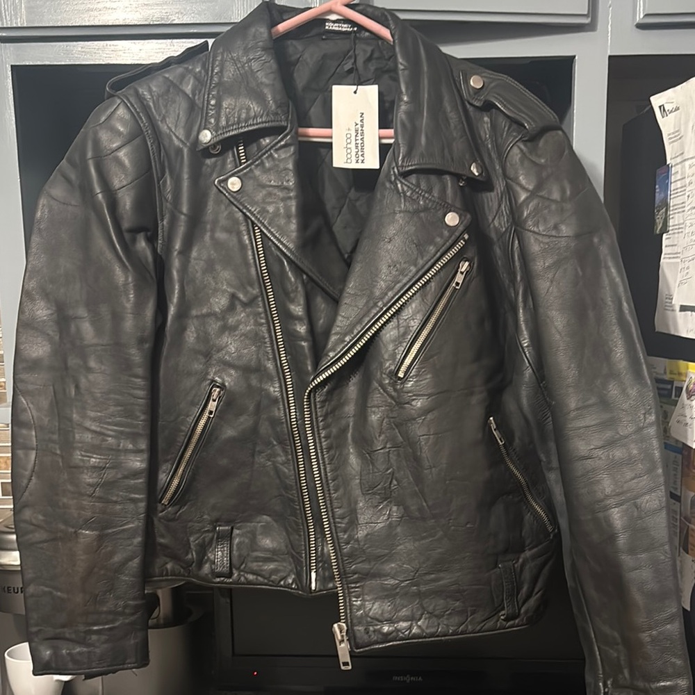 Black Leather Biker Jacket KOURTNEY KARDASHIAN x BOOHOO